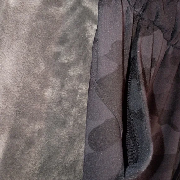 Lululemon Jogger Pants Womens 4 Black Heritage Camo High Rise Full Length W5DCTS - Picture 4 of 8